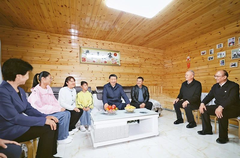 1696666309810877.jpg 005.jpg